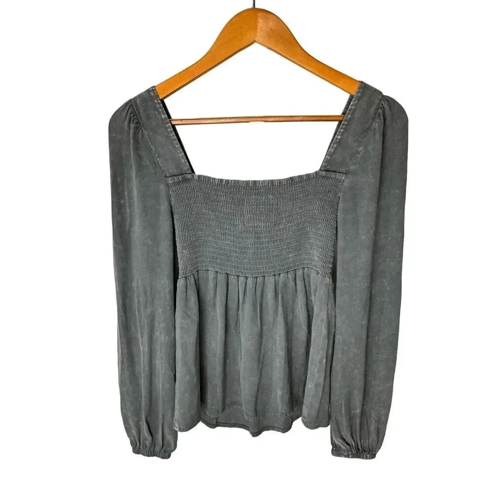 Chaser Long Sleeve Smocked Top Steele Blue Women's Small NWT BOHO Relaxed Flowy - Picture 7 of 11